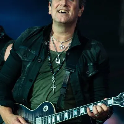 Vivian Campbell