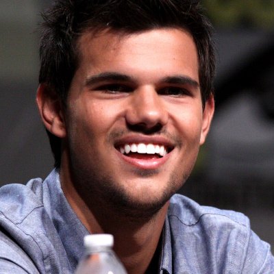 Taylor Lautner