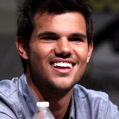 Taylor Lautner