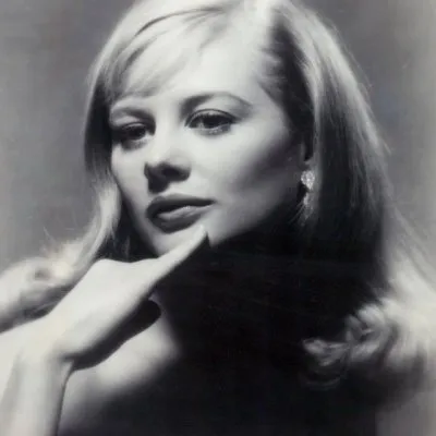 Shirley Knight