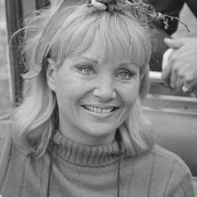 Susan Oliver