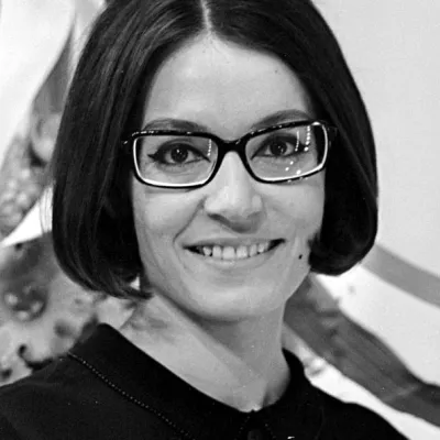 Nana Mouskouri