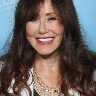 Mary McDonnell