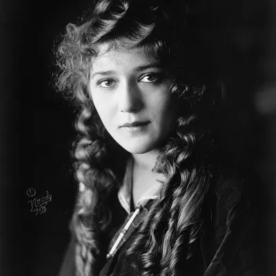 Mary Pickford