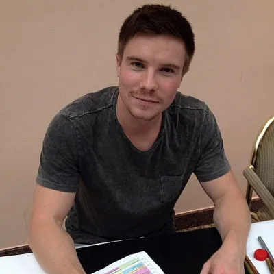 Joe Dempsie