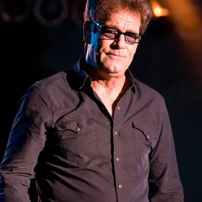 Huey Lewis