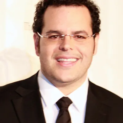 Josh Gad
