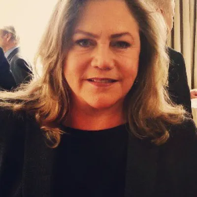 Kathleen Turner