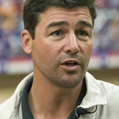 Kyle Chandler