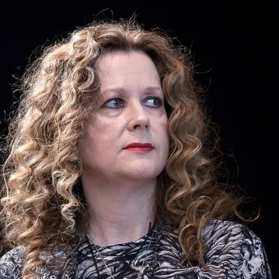 Laurell K. Hamilton