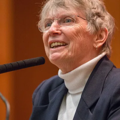 Lois Lowry